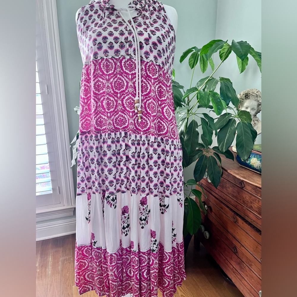 Chelsea & Theodore Fuchsia and White Mixed Floral Tiered Maxi Dress